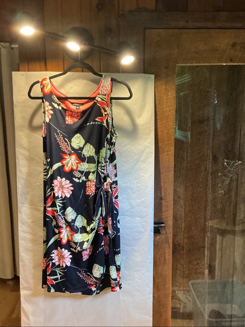 Roz & Ali Navy Floral Tie-Waist Sleeveless Dress